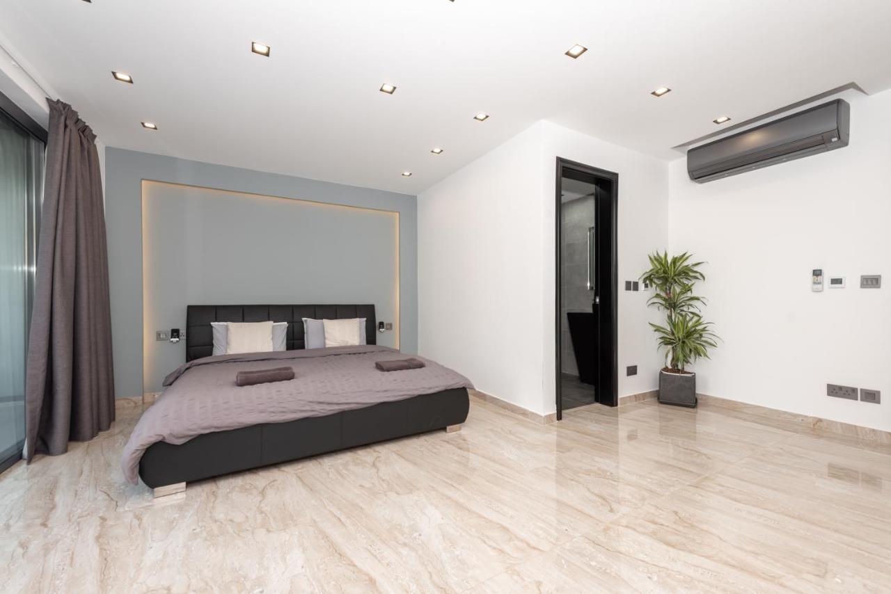 Luxury 2 Bed Apartment In The Heart Of St Julians Saint Julian's Екстериор снимка