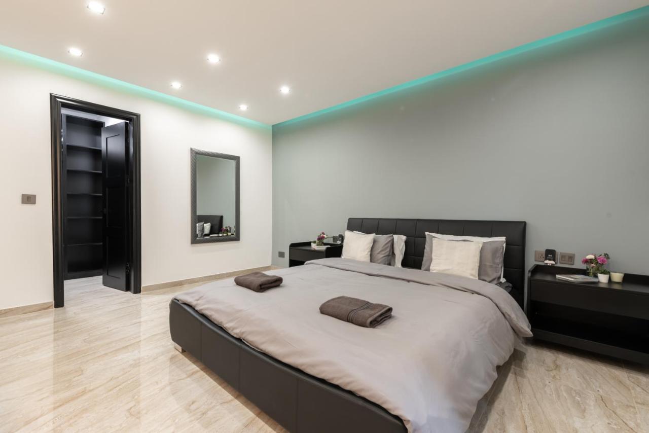 Luxury 2 Bed Apartment In The Heart Of St Julians Saint Julian's Екстериор снимка
